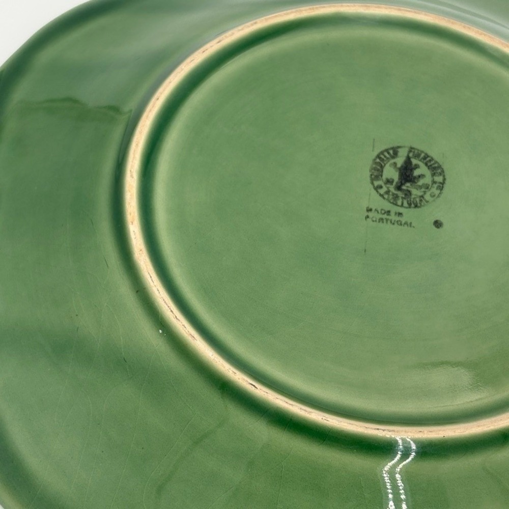 Bordallo Pinheiro Cabbage Leaf 9.25 Inch Luncheon Plate Green Vintage Crazing - Picture 8 of 10
